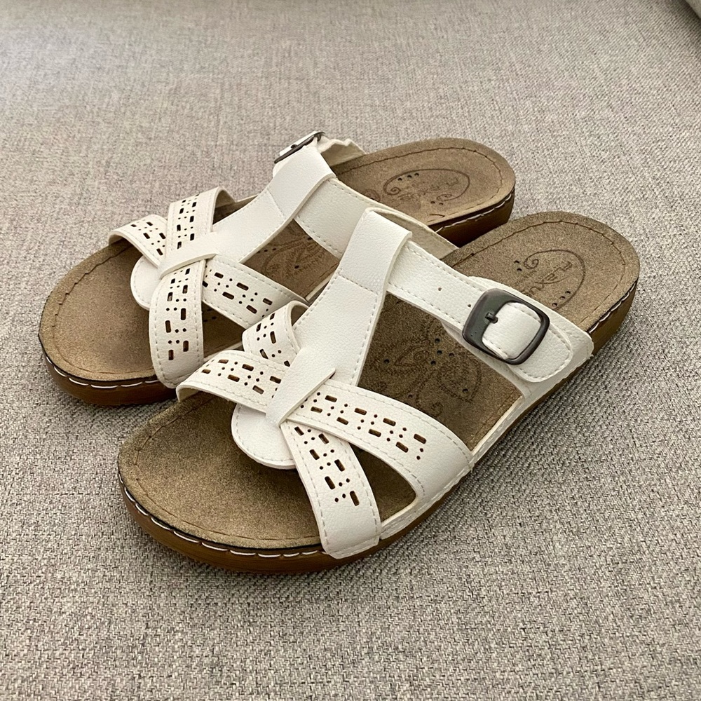 Women's Flexus by Spring Step Nery White Slide Sandals✨